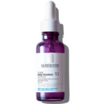 Opakowanie produktu La roche-posay Pure Niacinamide 10 Serum skoncentrowane do twarzy przeciw przebarwieniom